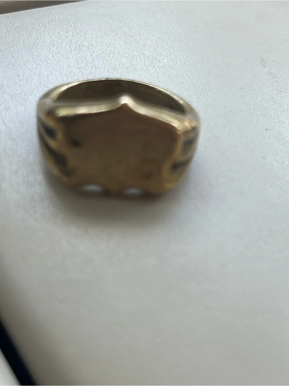 Vintage Gold Tone Signet Ring Hidden Eagle Crest Inside Signed L. Frost. Size 9
